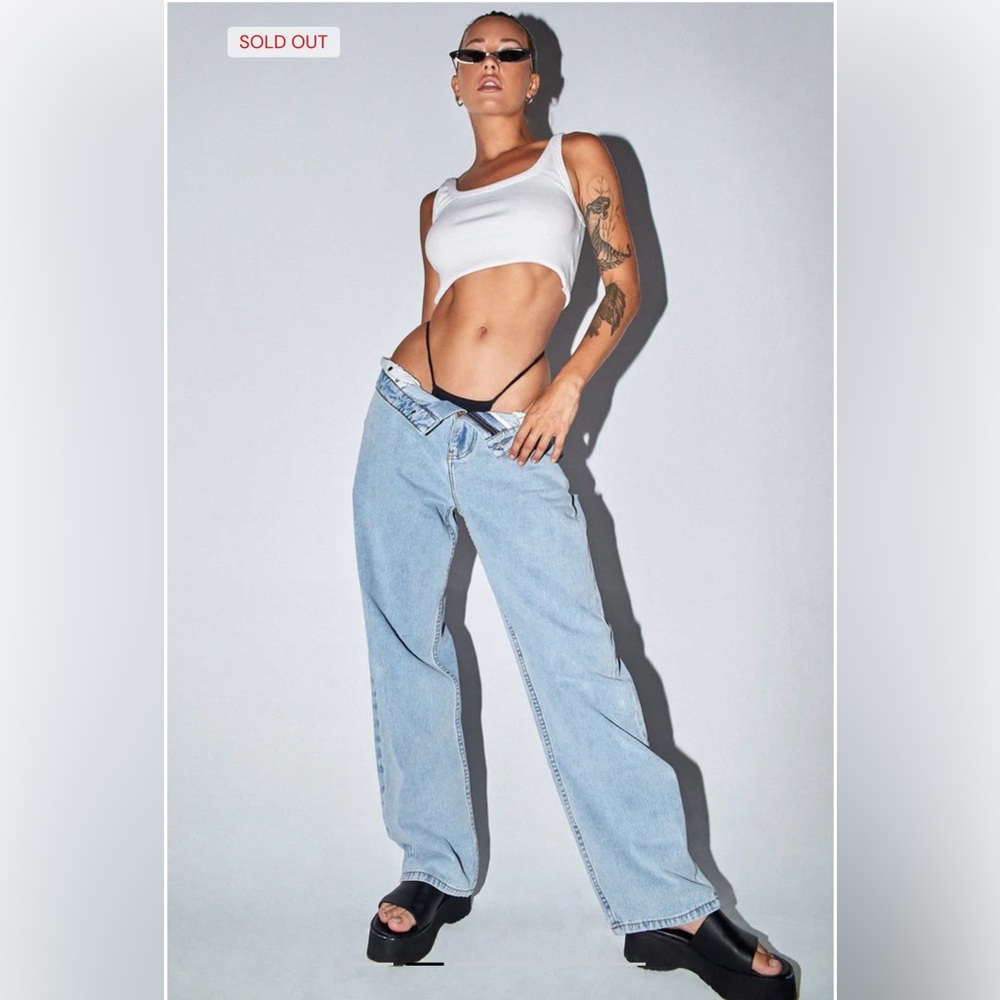 Redial Premium Denim Collection Bum Rips Parallel Jean In Tonal Light Wash